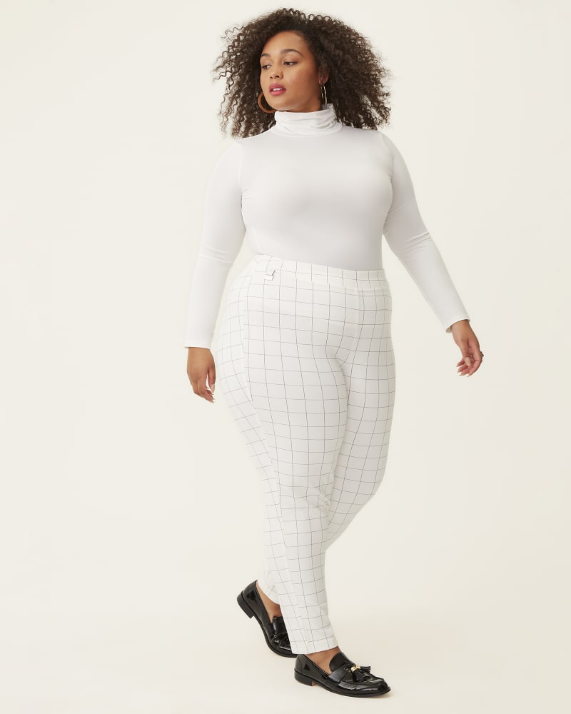 Plus size model with hourglass body shape wearing Matilda Plaid Ponte Pant by Ryan Wylde | Dia&Co | dia_product_style_image_id:182336